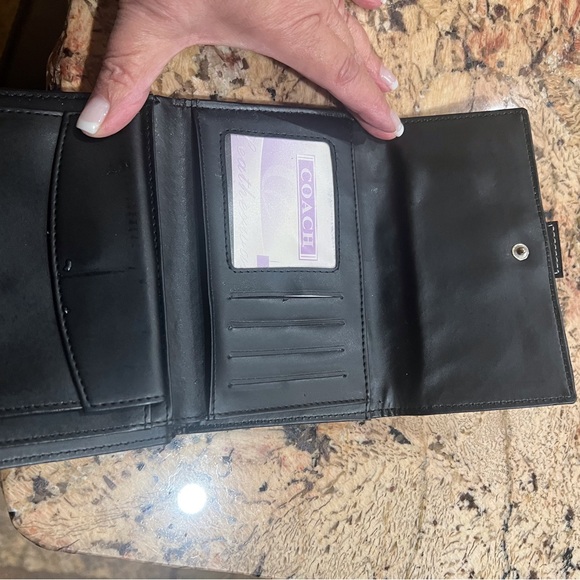 Wallet - Picture 6 of 6
